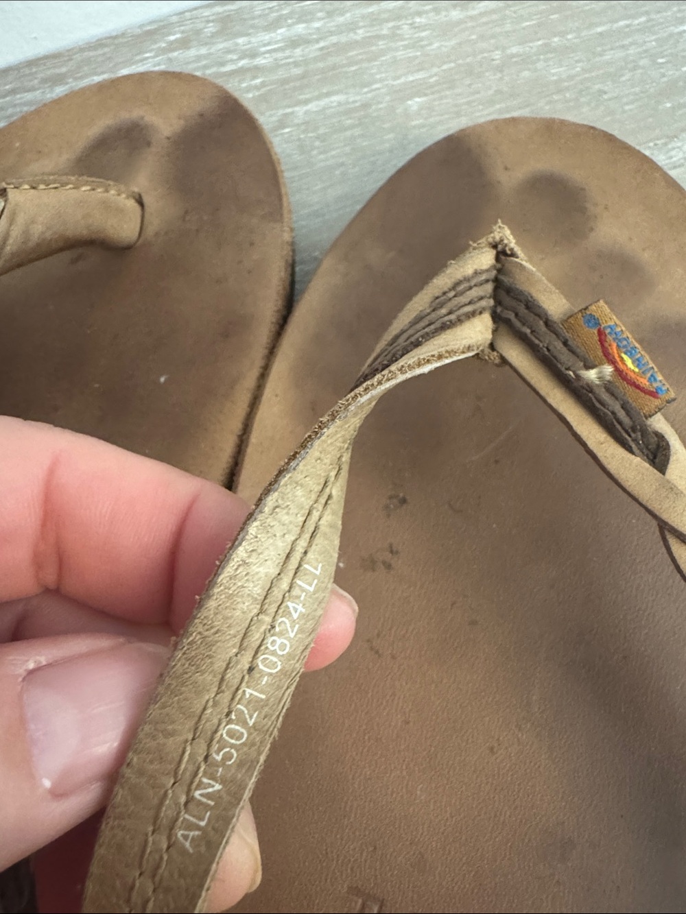 Rainbows Flirty Braidy two tone Leather Braided Toe-Post flip flops /Sandals - Picture 13 of 13